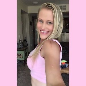 Meet your Posher, Aimee